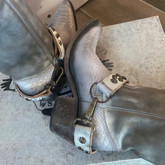 Freebird Falcon boots - Picture 4 of 9